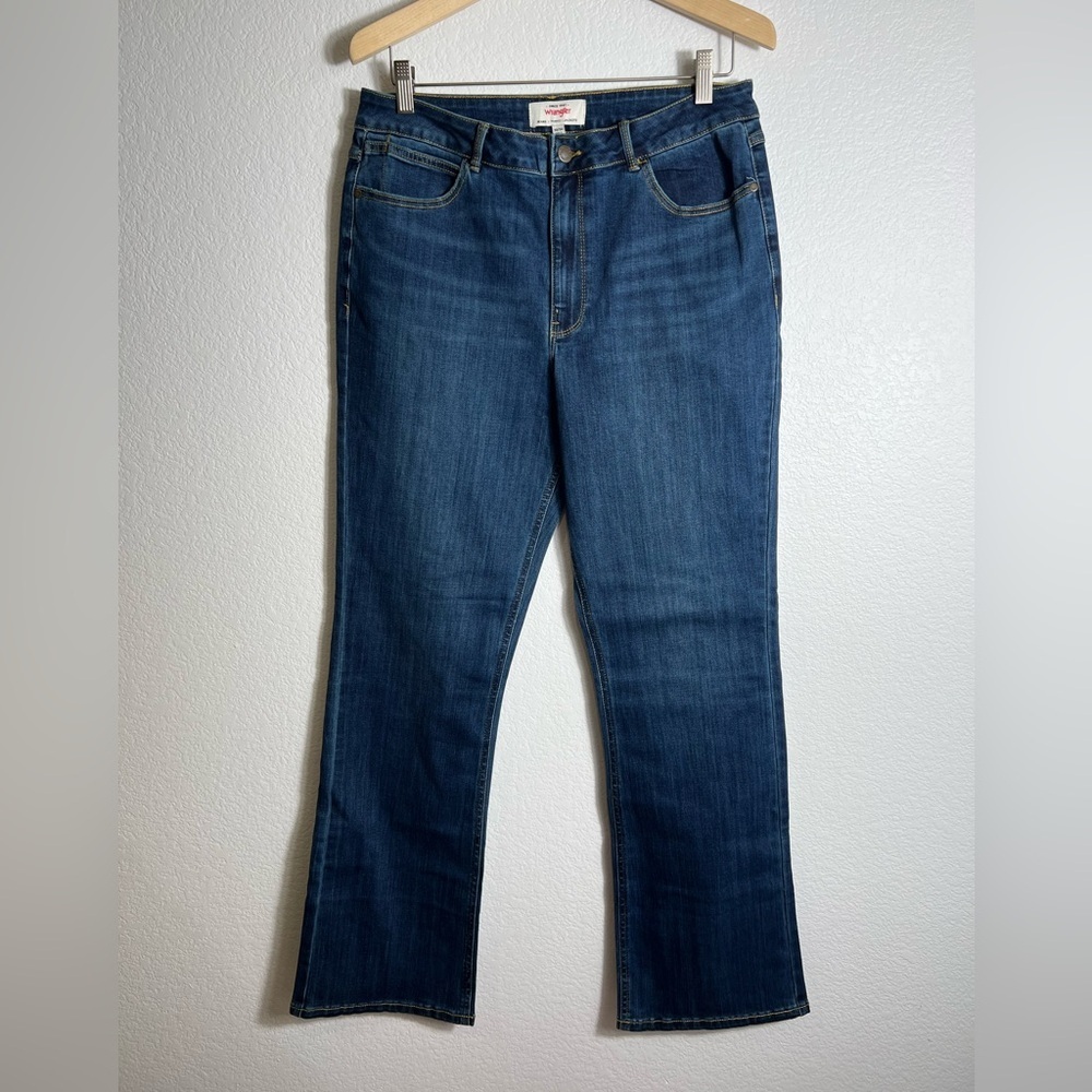 NWOT wrangler bootcut‎ jeans dark wash 14 34
